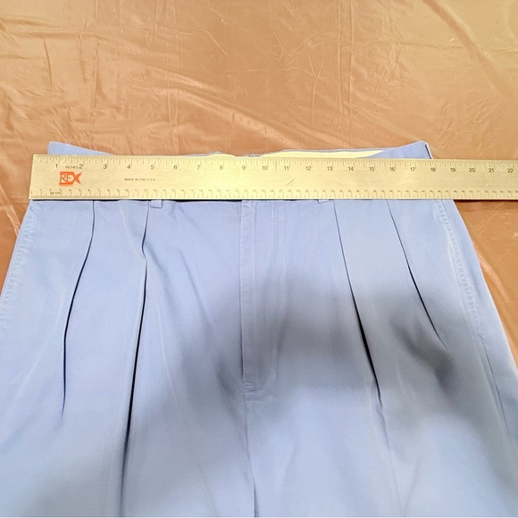 Polo Golf by Ralph Lauren Blue Pleat Front Golf Shorts Size 36 Waist MSRP$165 - Picture 7 of 9
